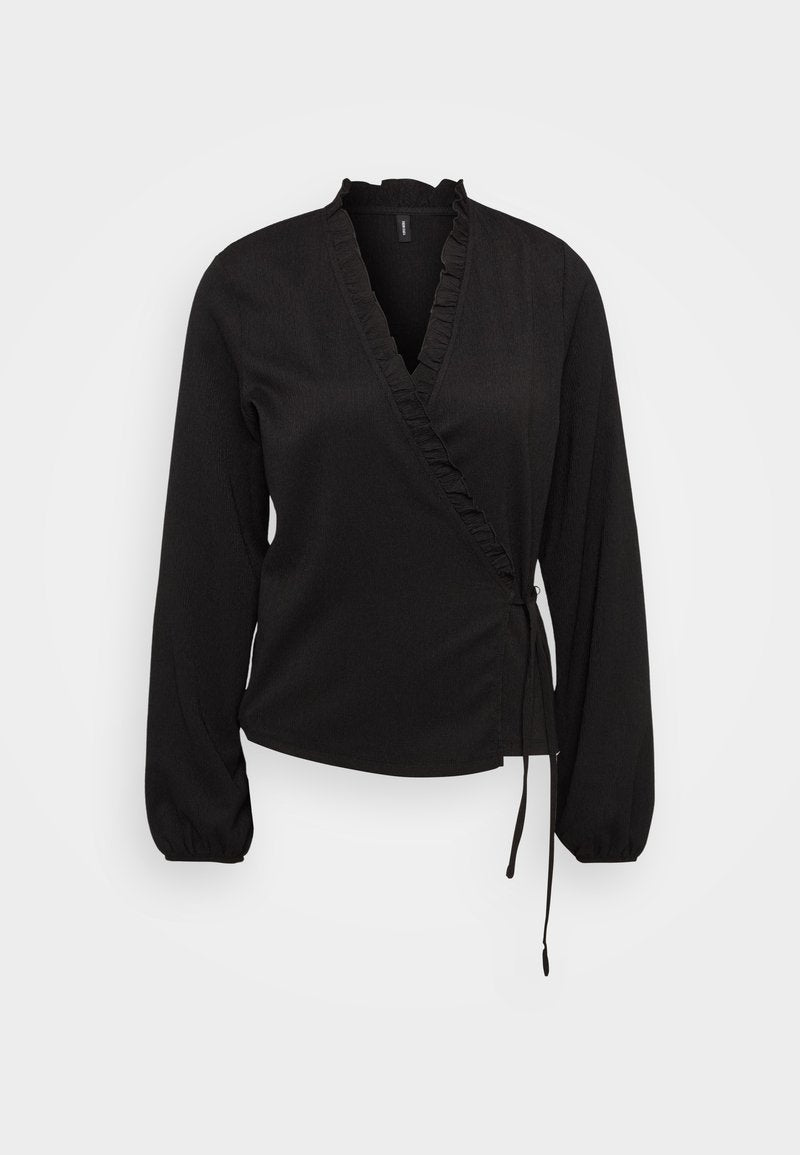 Schwarze Wickelbluse mit langen Puffärmeln, gerüschtem Ausschnitt und einer Krawatte auf der Seite. Glatte Textur mit einem subtilen Schimmer.