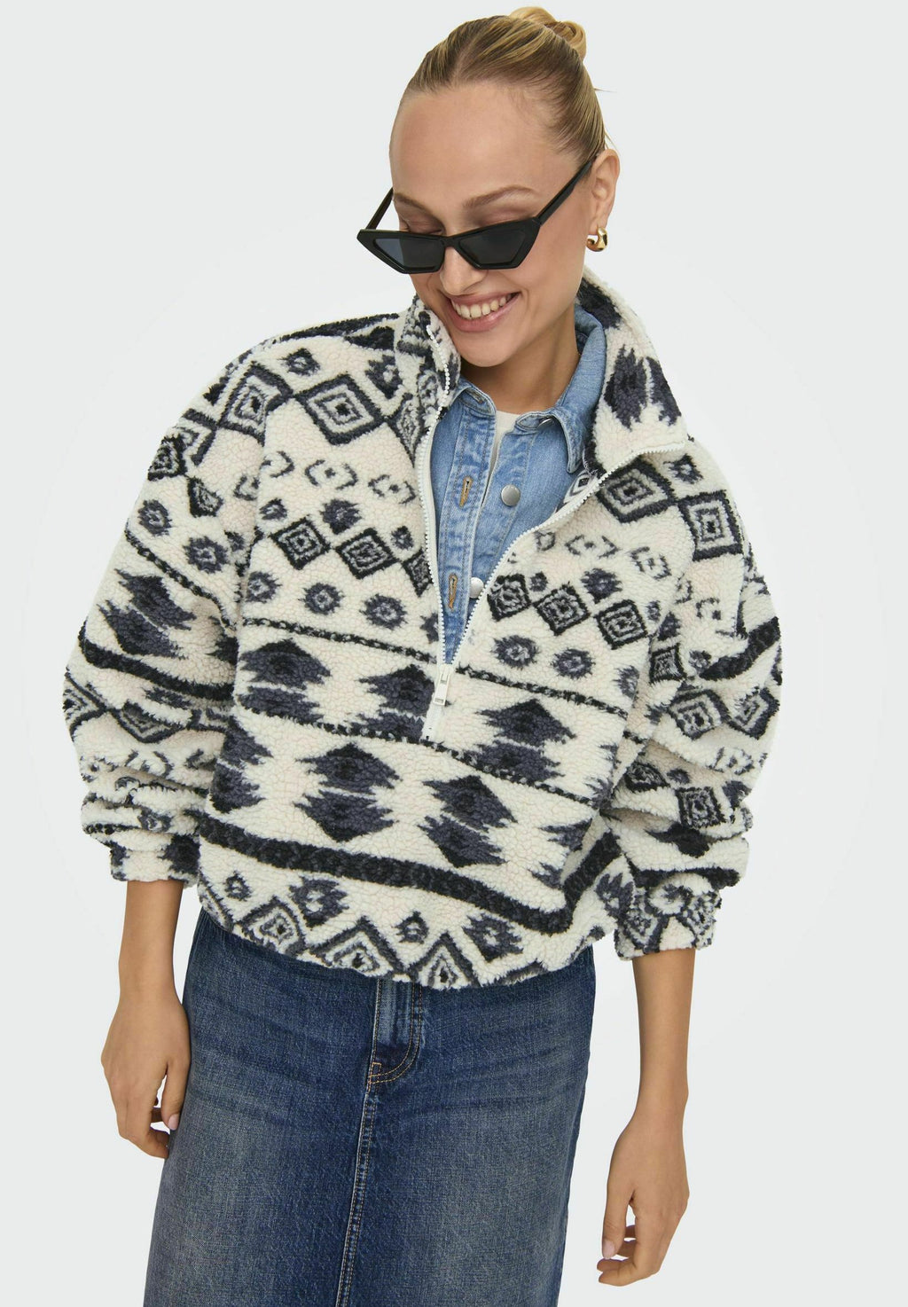 ONLY Fleecepullover Media 6