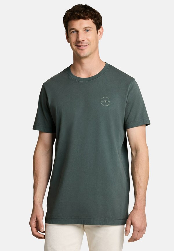 TOM TAILOR GARMENT DYE T-SHIRT - Basic T-shirt - darkest olive