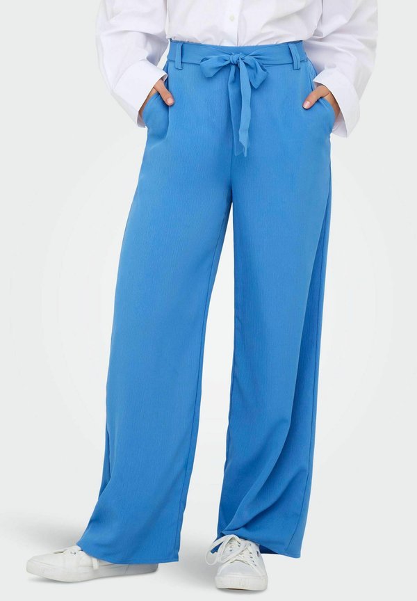 ONLY ONLNOVA Regular Fit - Trousers - regatta
