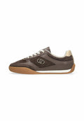 SNEAKERS Media 1