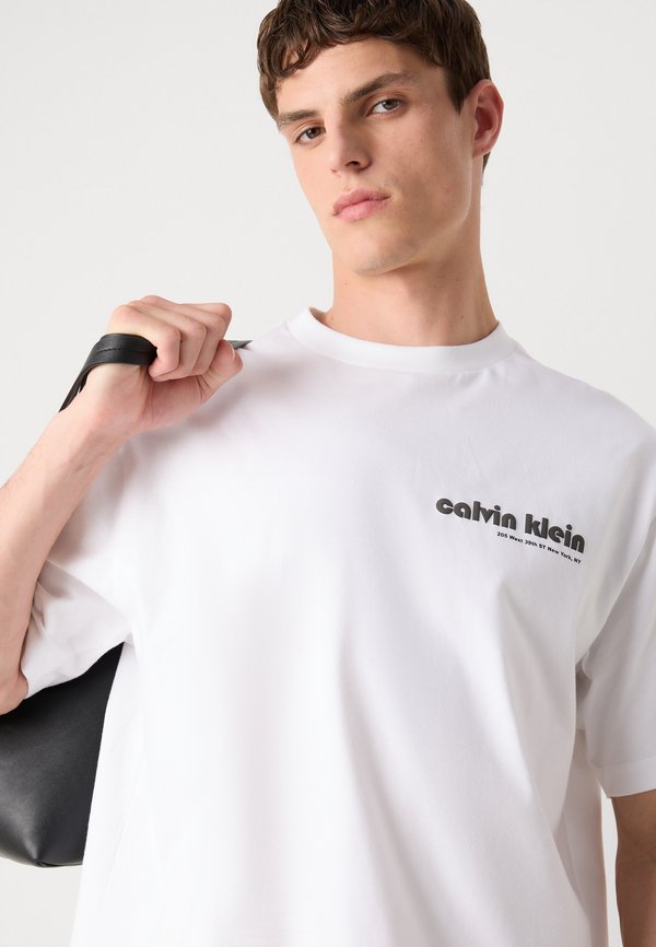 Calvin Klein Jeans BAUHAUS