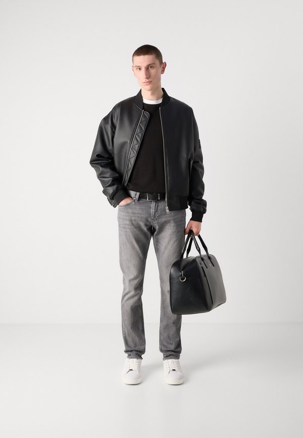 Calvin Klein Jeans