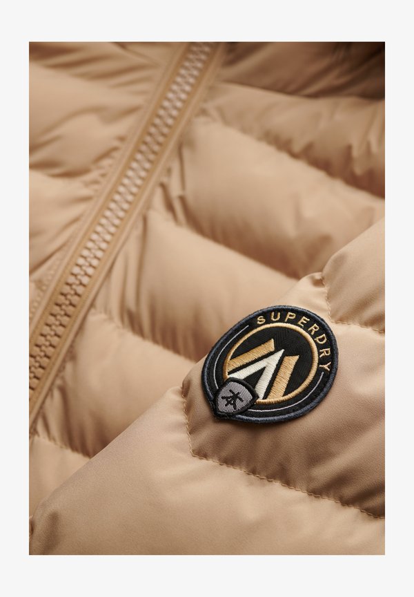 Superdry & Co FUJI HOOD PADDED - Winter jacket - shaker beige