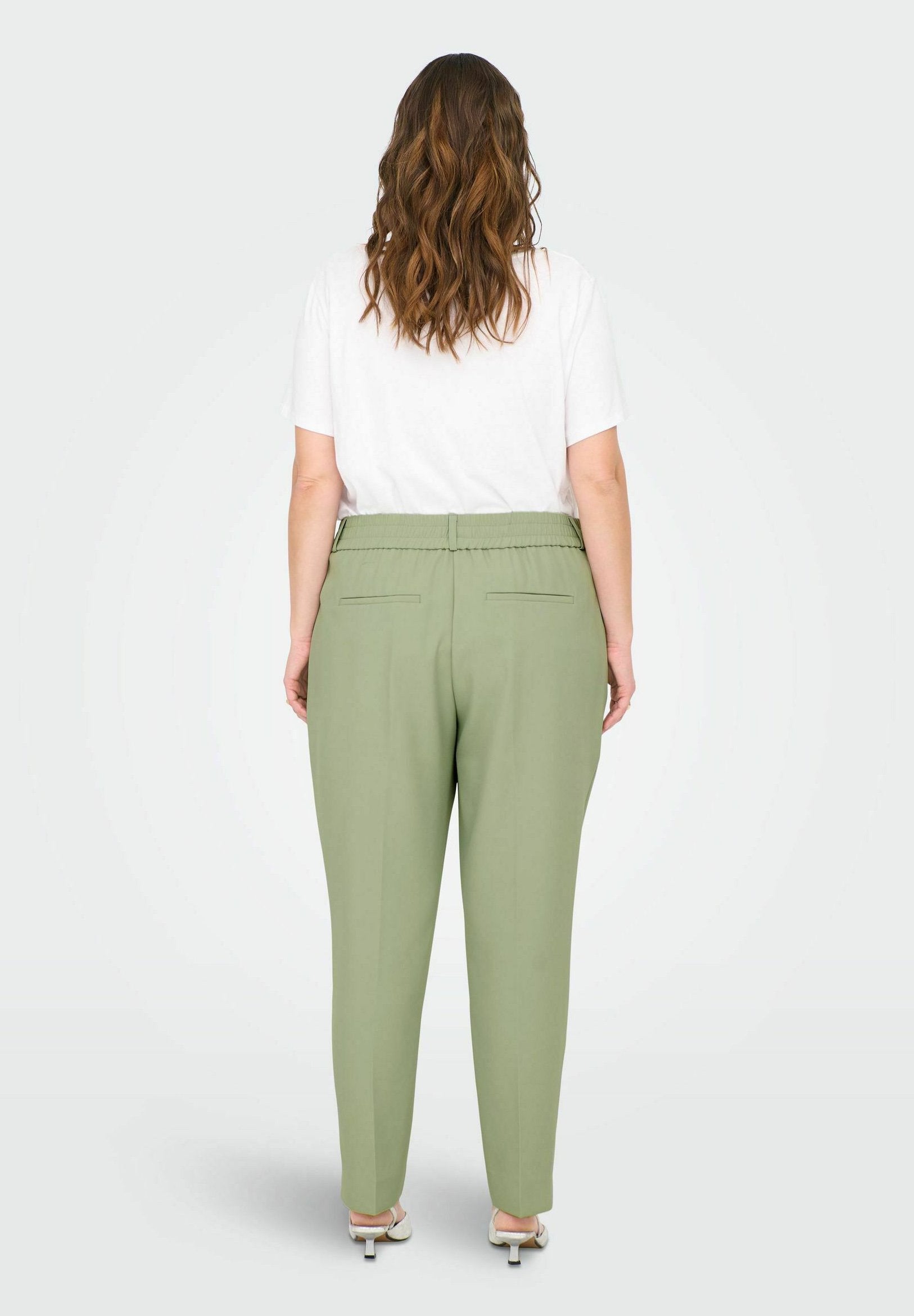 ONLY Carmakoma CARVERONICA ELLY Slim Fit