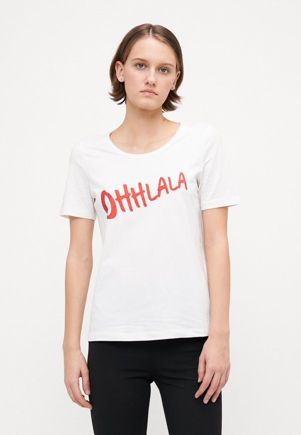 Vero Moda Tall VMBOLA O NECK - Print T-shirt - snow white/fiery red