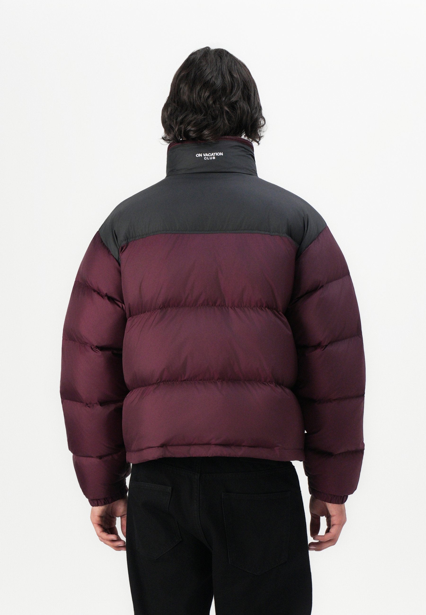 On Vacation MEMBERS CLUB PUFFER JACKET UNISEX