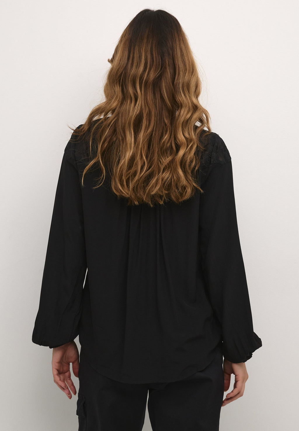 Culture CUASMINE NECK