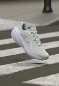 Nike Performance DOWNSHIFTER 14 - Road running shoes - white