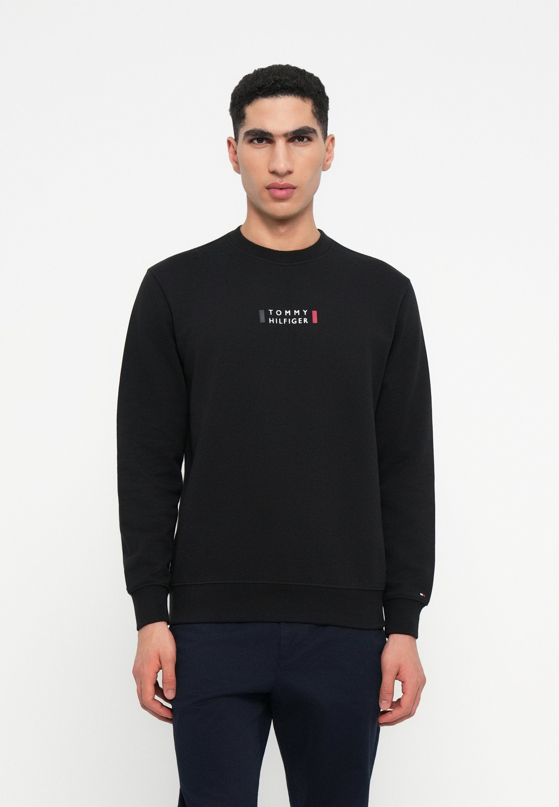 BRAND LOVE SWEATSHIRT Media 3