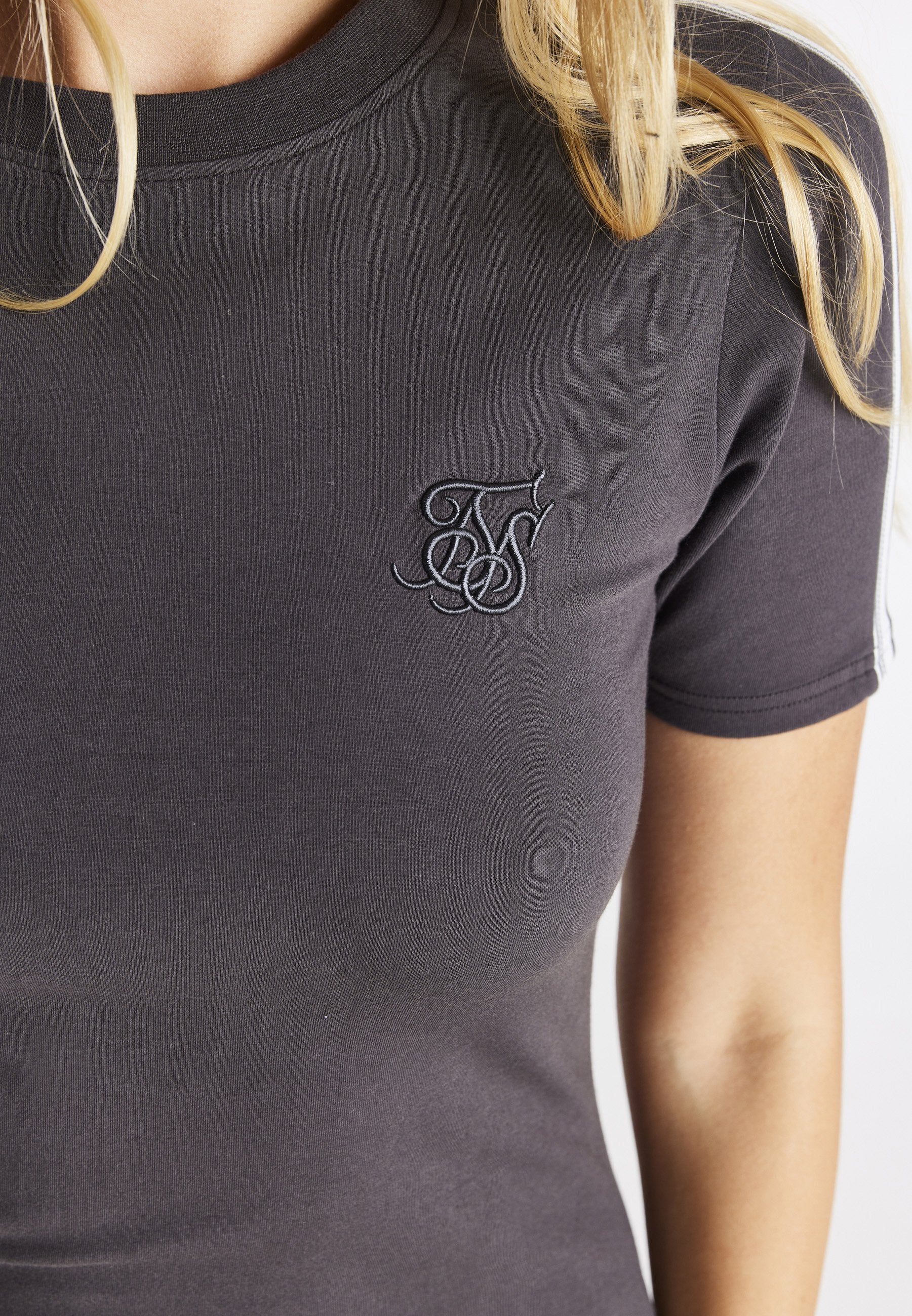 SIKSILK SHORT SLEEVE TAPED