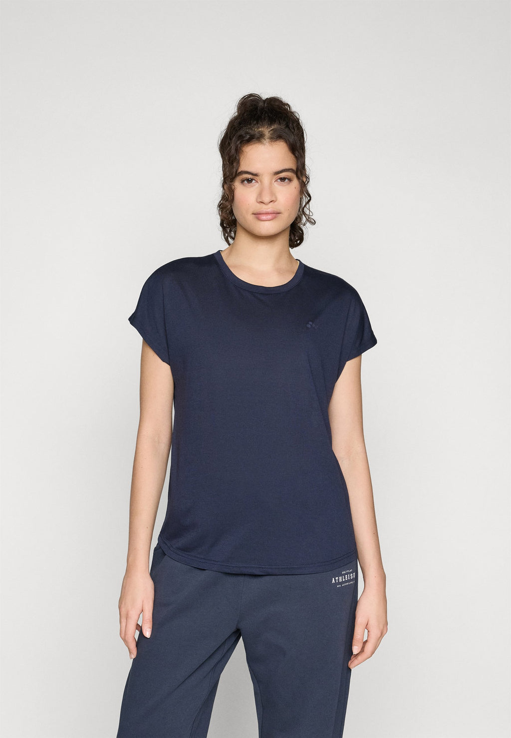ONLY Play ONPAUB-SAGE ON BAT TEE