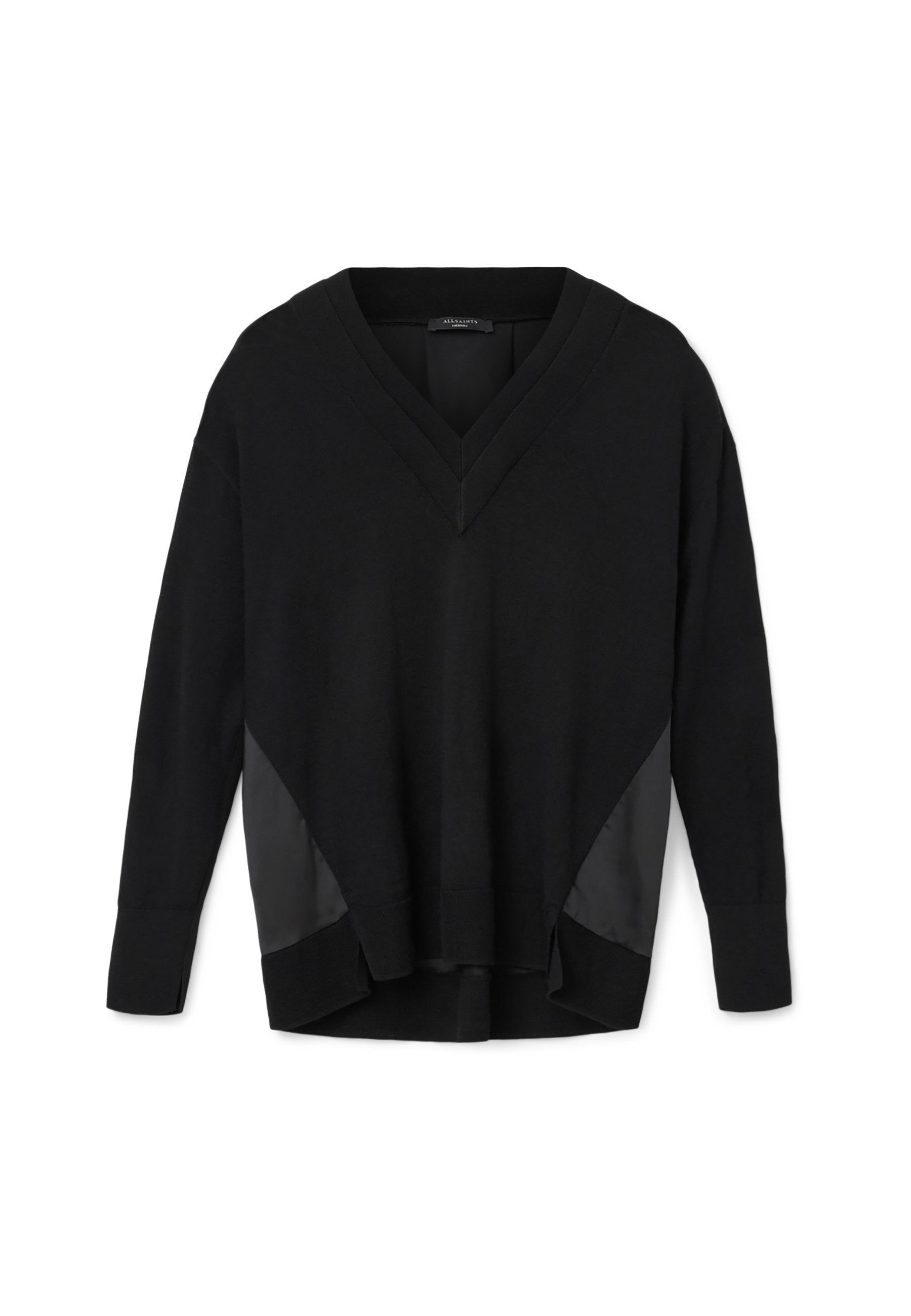 Schwarzer V-Ausschnitt Pullover mit langen Ärmeln, gerippten Bündchen und Saum, mit satinähnlichen Seitenpaneelen und einem entspannten, leicht asymmetrischen Schnitt.