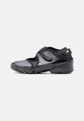 Nike Sportswear AIR RIFT SE - Ankle strap ballet pumps - black/metallic silver-coloured