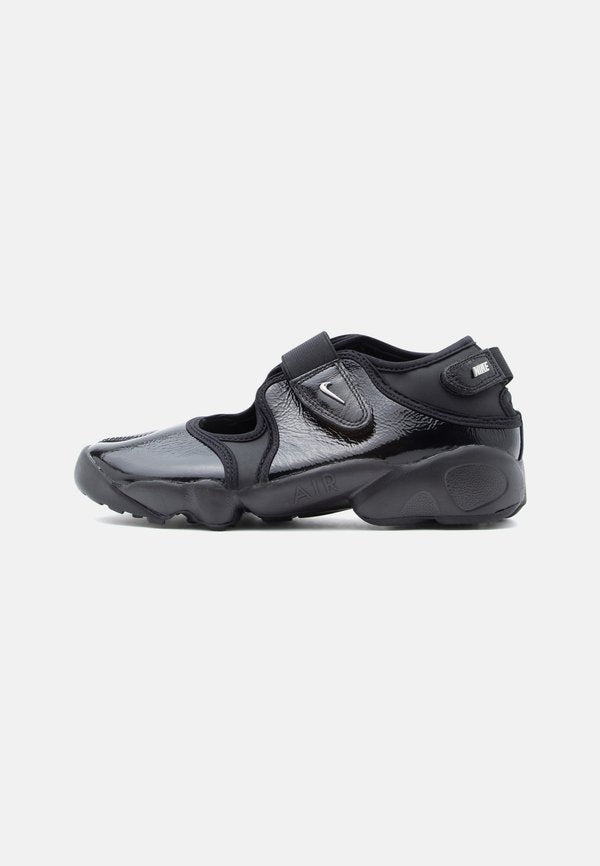 Nike Sportswear AIR RIFT SE - Ankle strap ballet pumps - black/metallic silver-coloured
