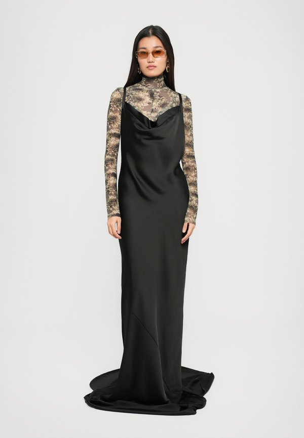 Norma Kamali CROSS BACK BIAS GOWN TRAIN