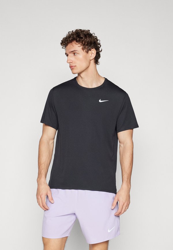 Nike Performance MILER - Sports T-shirt - black/reflective silver