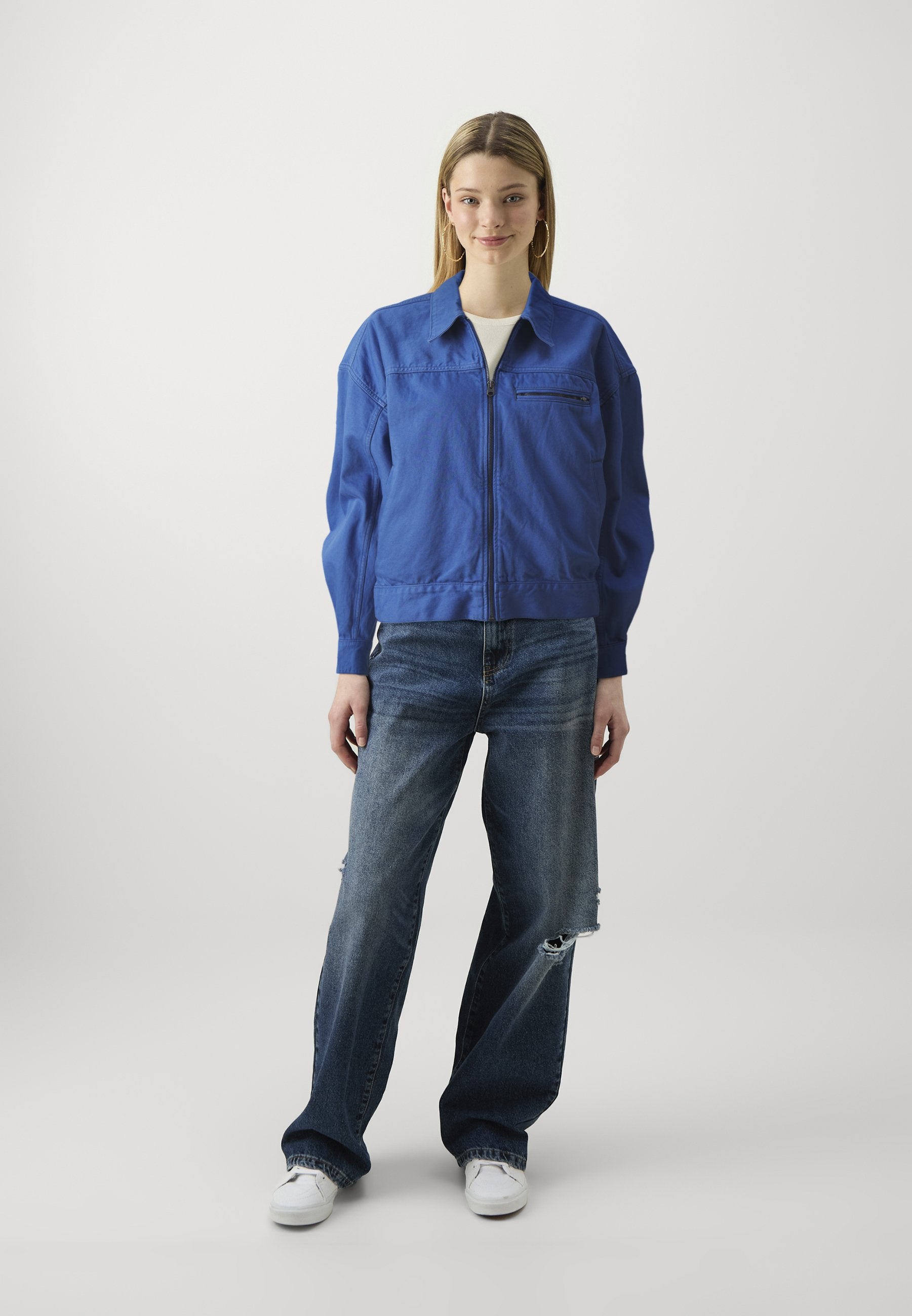 COACH JACKET Media 2