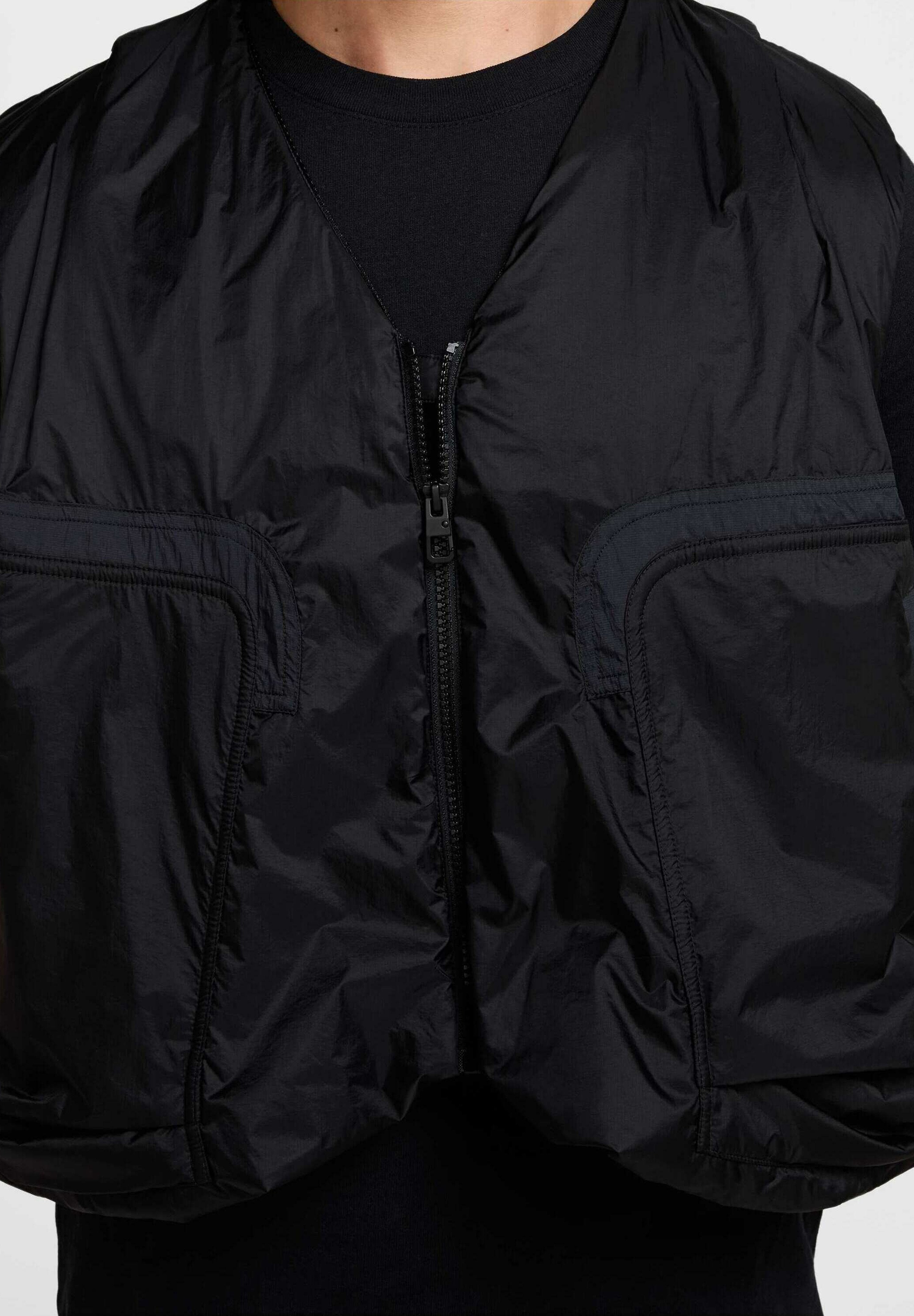 Nike Sportswear TECH