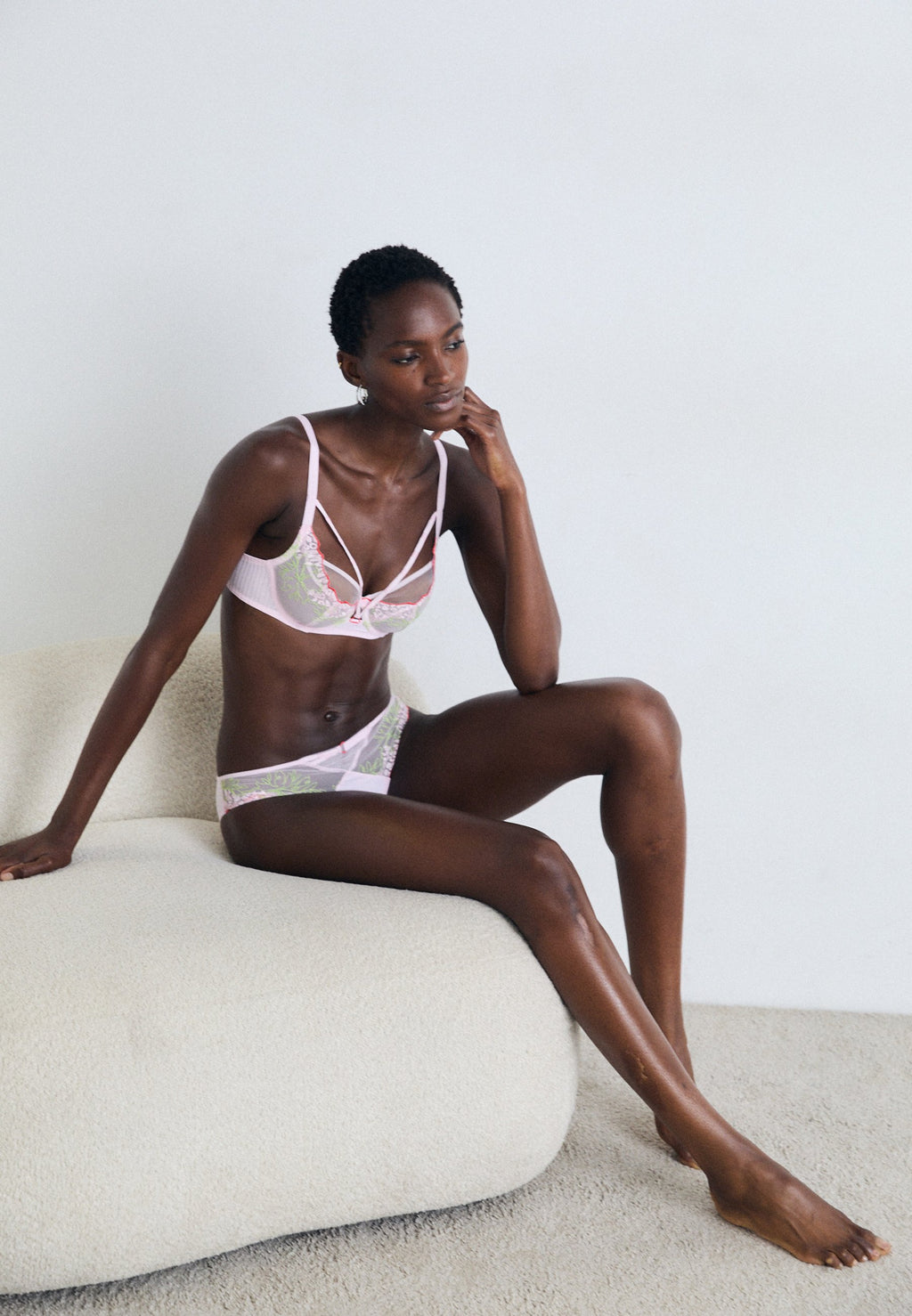 VERY COVERING UNDERWIRED BRA Media 2