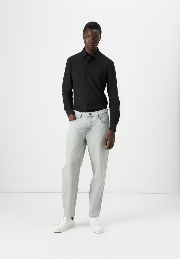 Guess Jeans RELAXED TAPER