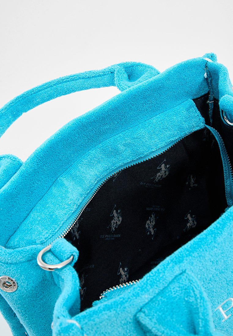 U.S. Polo Assn.