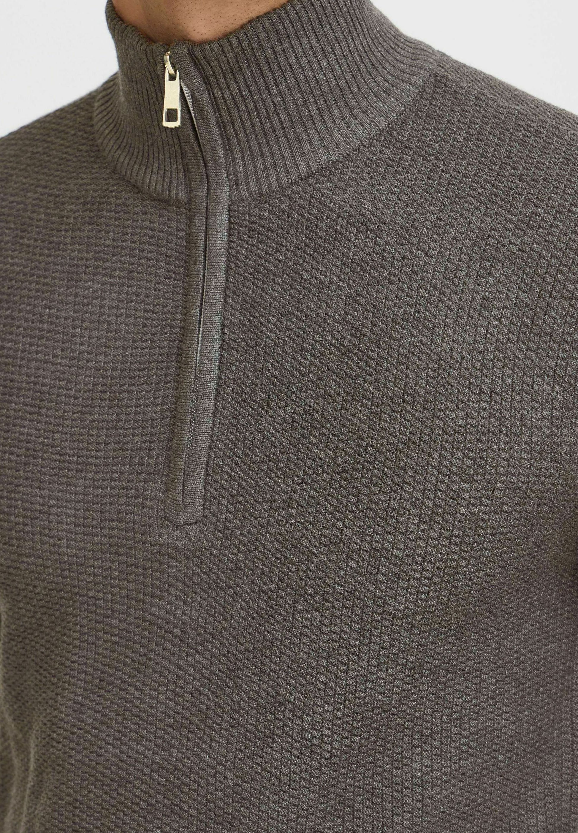 BHGOMAZA FINE KNIT TROYER Media 5