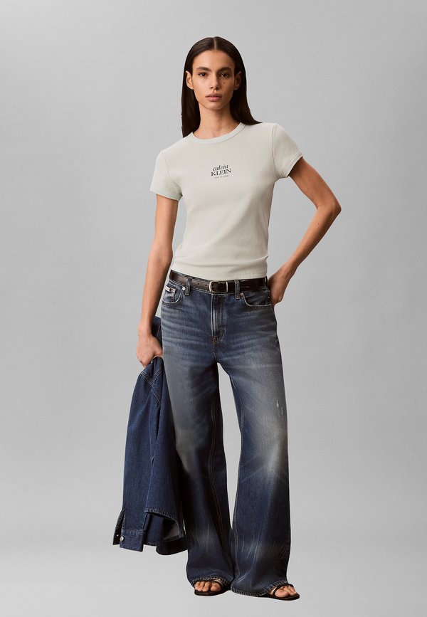 Calvin Klein Jeans
