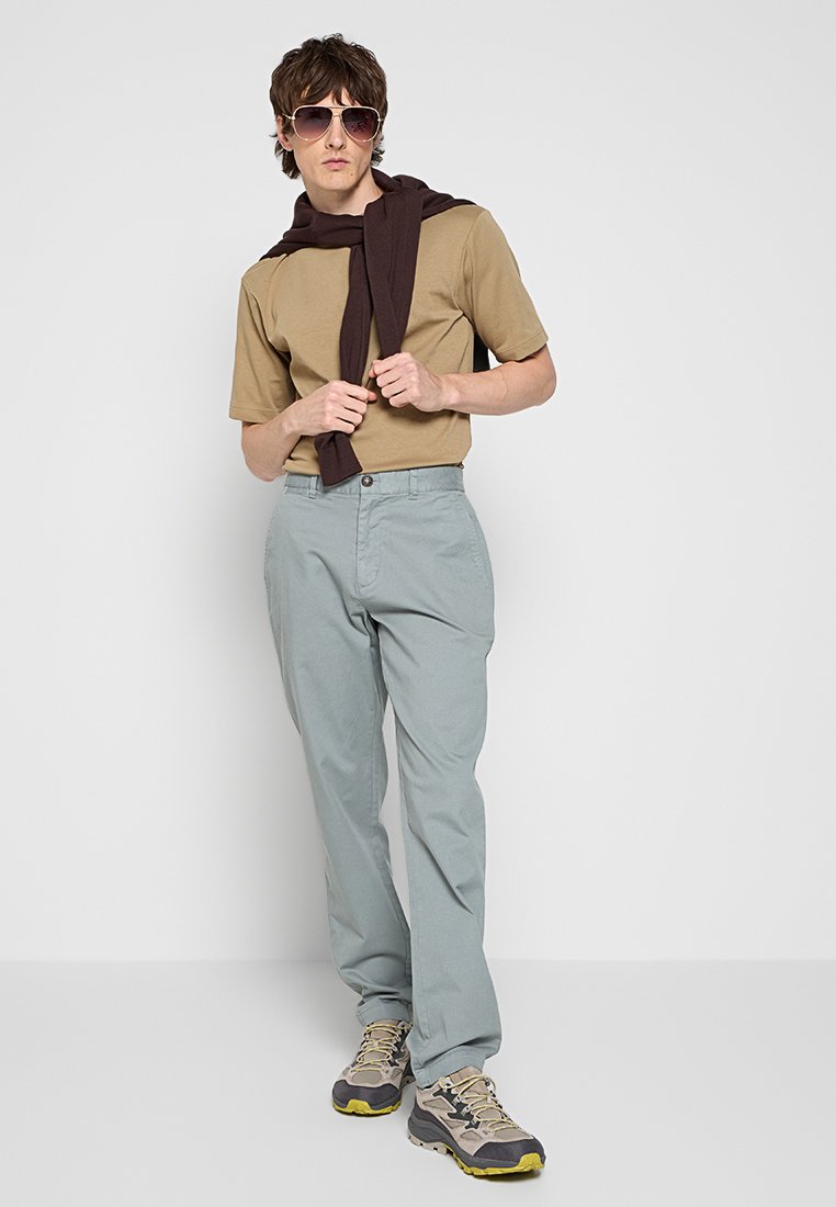 Barbour