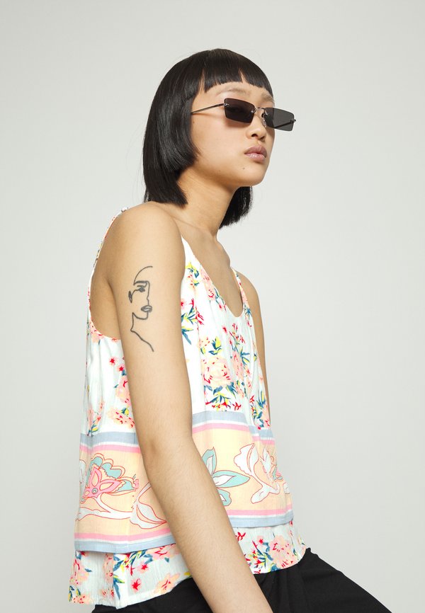 VILA Petite VIMESA LAYER SINGLET