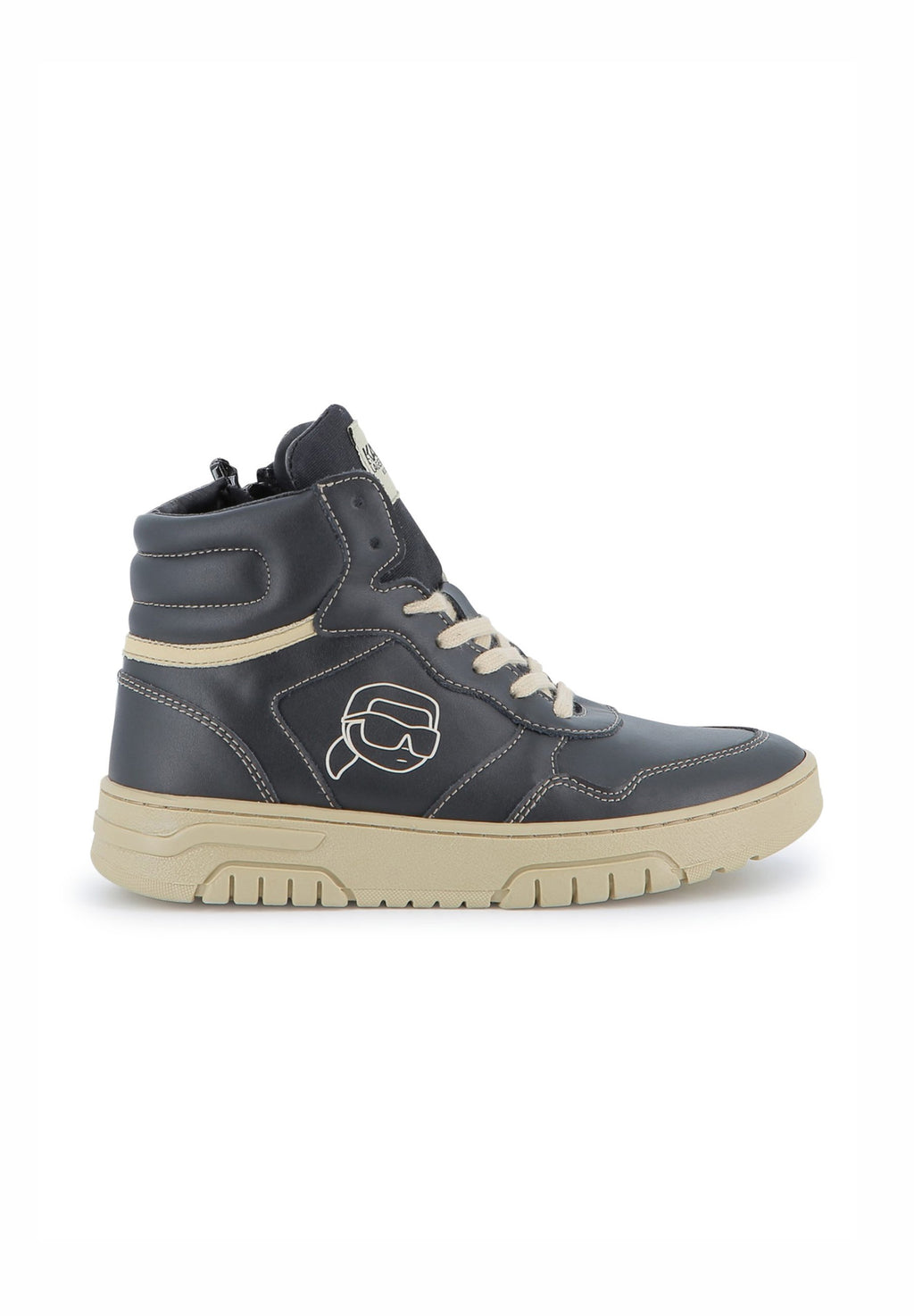 SNEAKERS Media 7