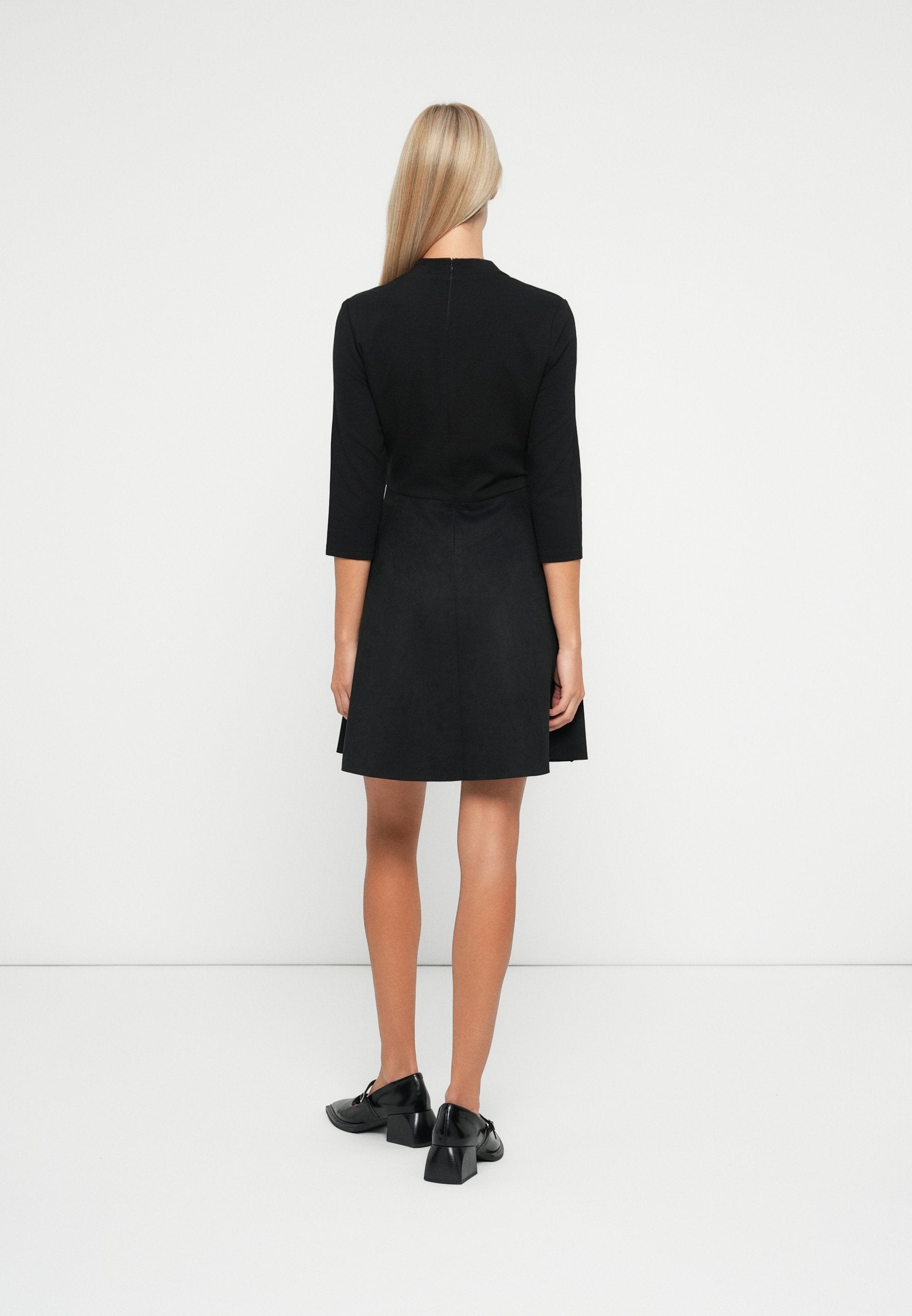 ONLMADDIE DRESS Media 4