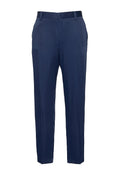 Marineblaue Hosen aus einem glatten, leichten Stoff. Entworfen mit geradem Bein und einem Bund mit Gürtelschlaufen. Minimalistischer Stil.