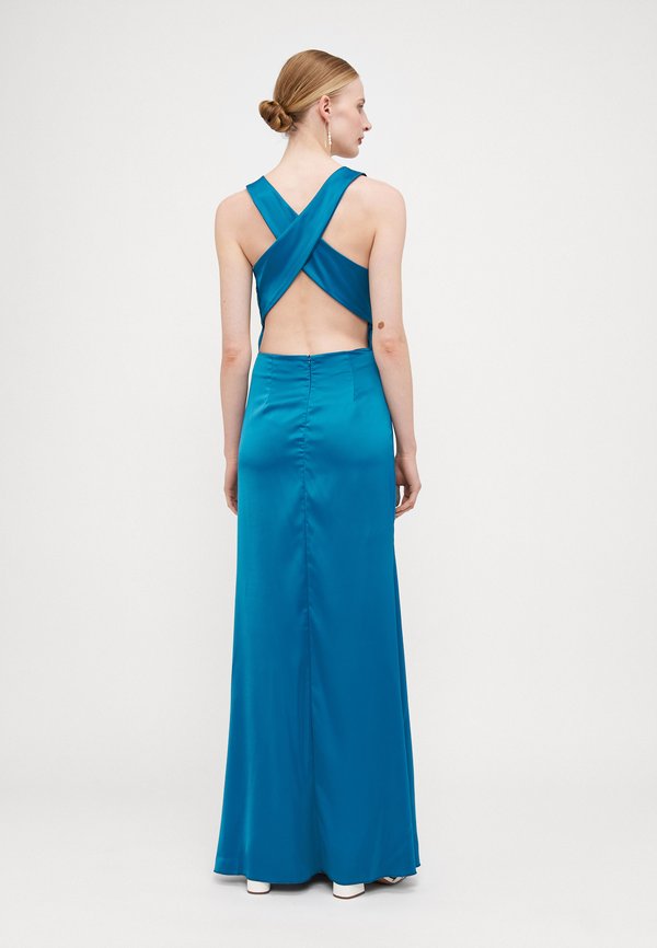 WAL G TALL AUTUMN WEDDING SASHA BACK CROSS PRINT MAXI