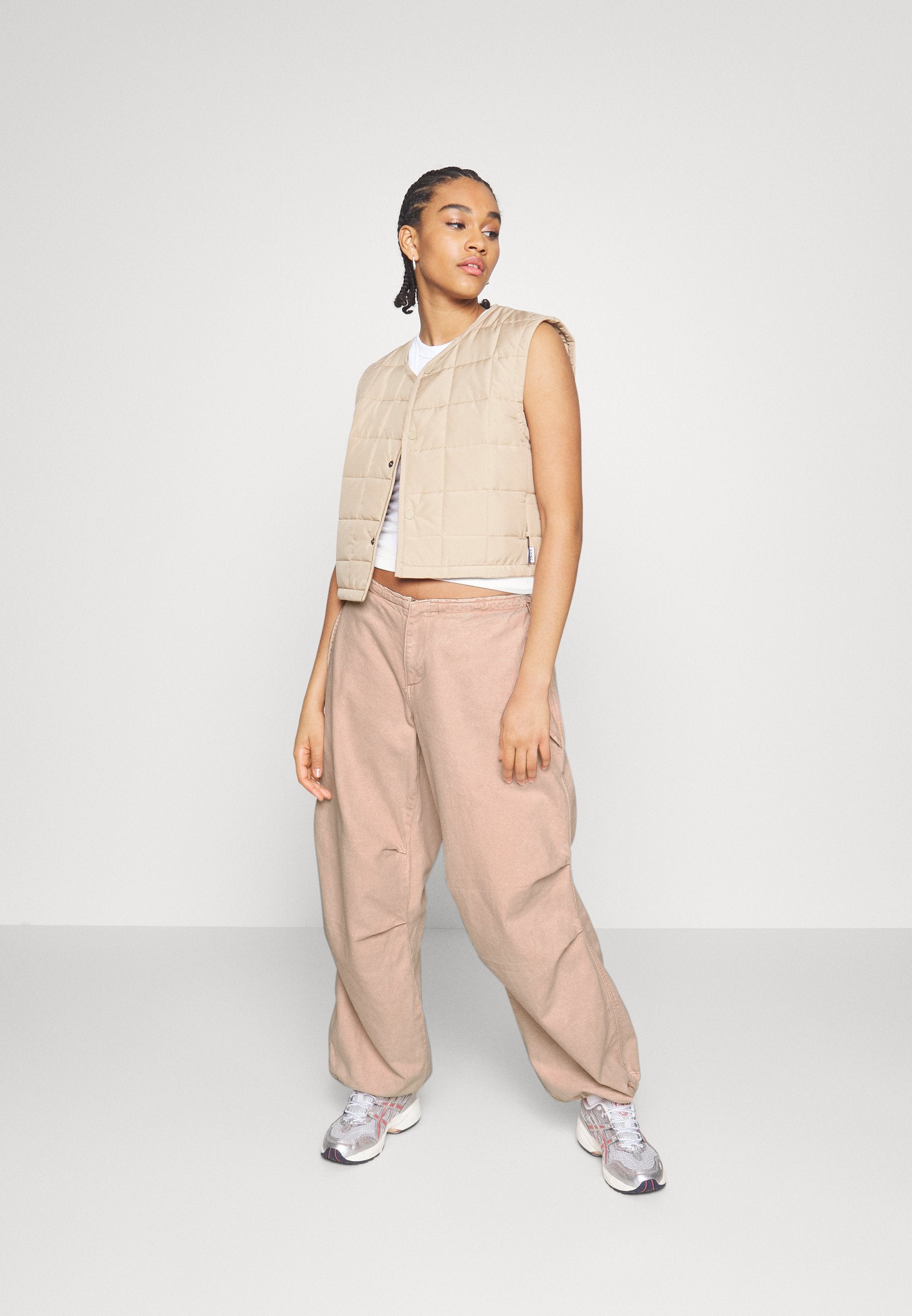 BDG Urban Outfitters  BAGGY CARGO