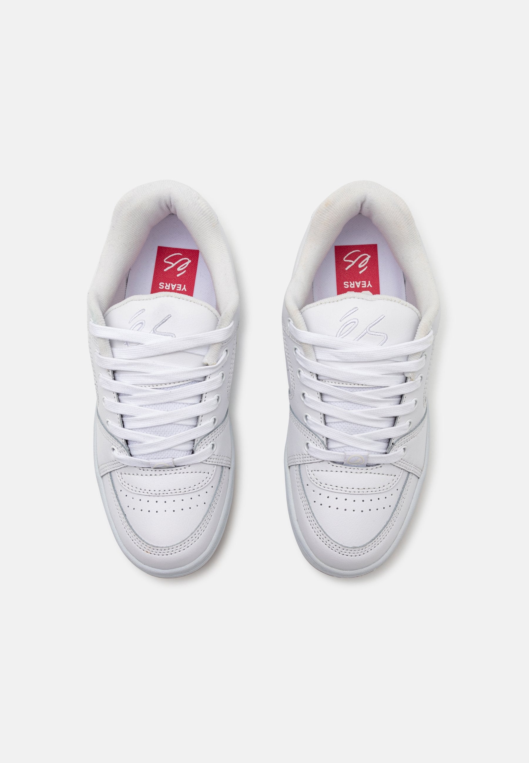 és ACCEL UNISEX