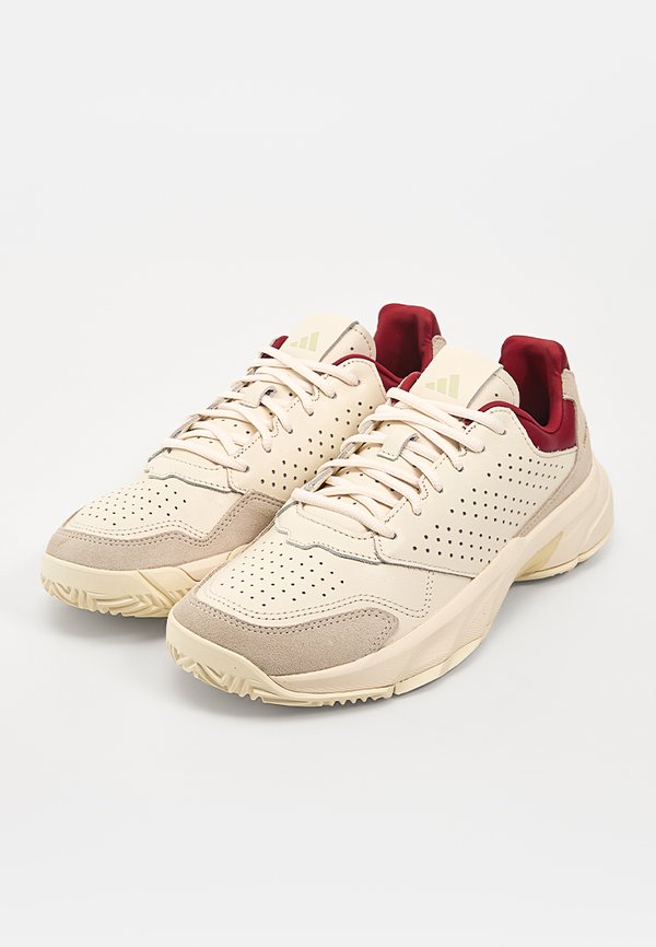 adidas Performance COURTJAM CONTROL 3 PREMIUM