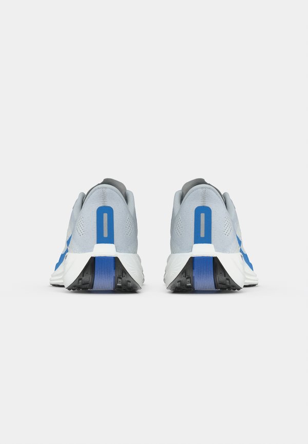 Nike Performance PEGASUS PLUS