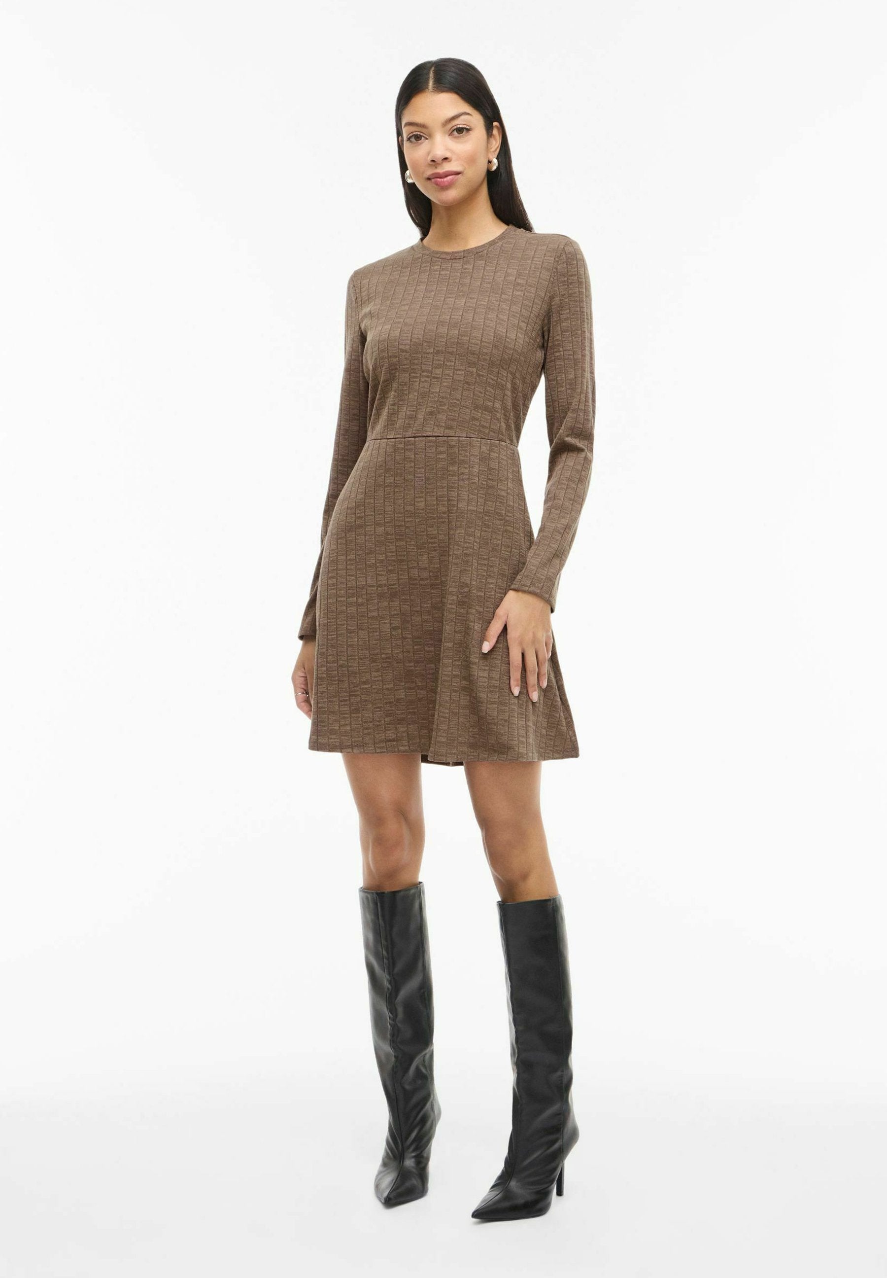 VILA Short VISEWI Long sleeved