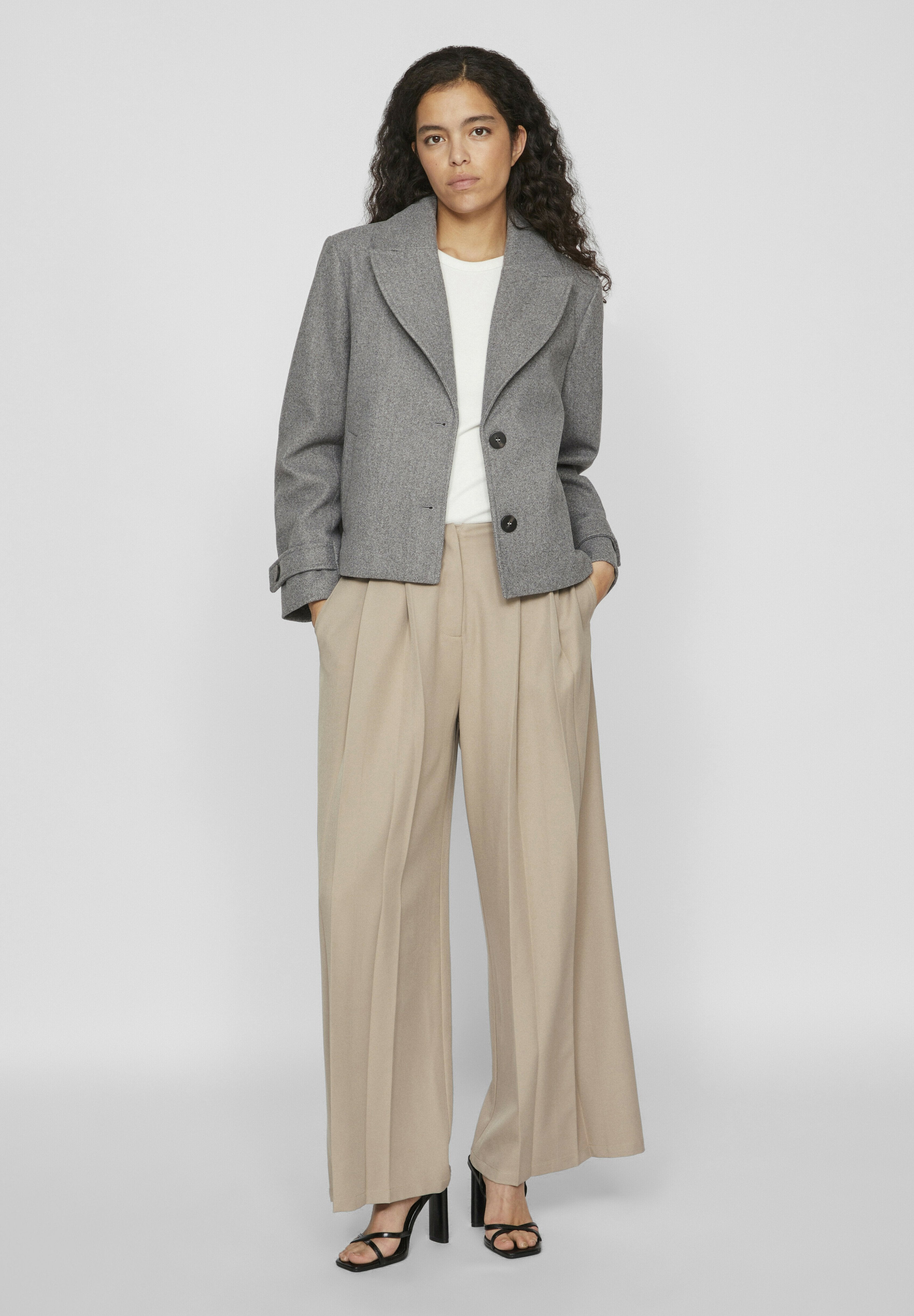 VILA Button front V-neck