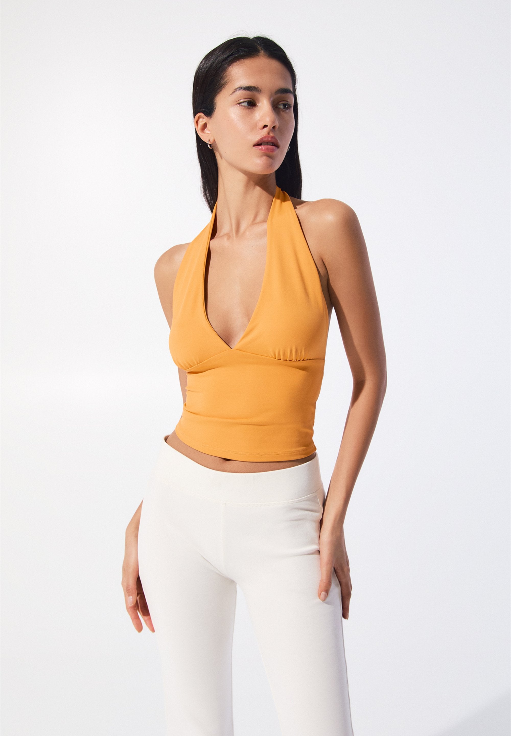 PULL&BEAR OPEN BACK HALTER