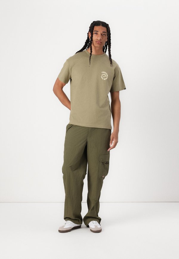 Quiksilver FREEDOM FROM THE CHAOS TEE UNISEX