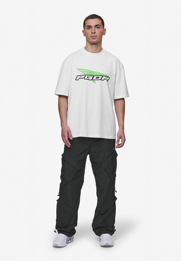 Pegador BLAMOR OVERSIZED TEE