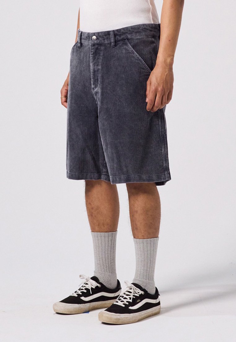 Former REYNOLDS UNISEX