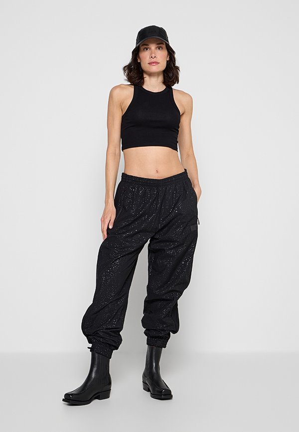 EA7 Emporio Armani