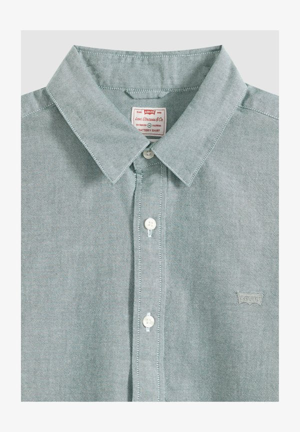 Levi's® BATTERY HOUSEMARK STANDARD AURI FLORAL N - Shirt - auri floral navy blazer - greens