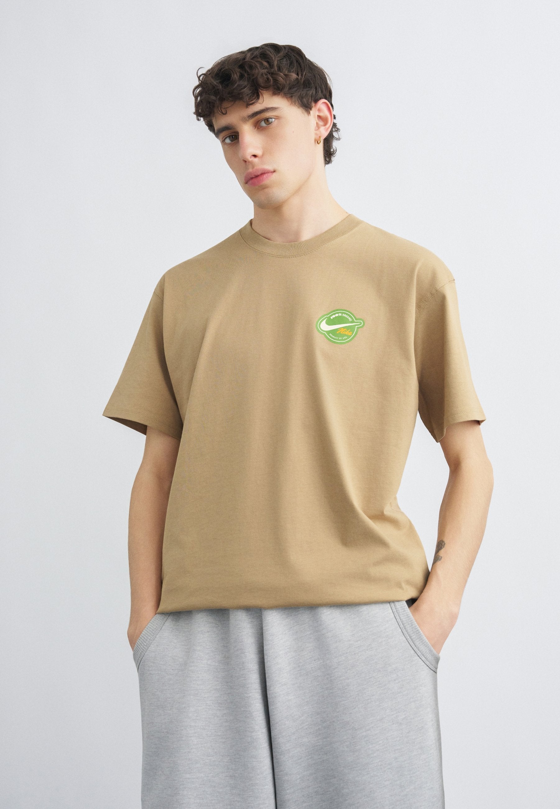 Nike Sportswear TEE
