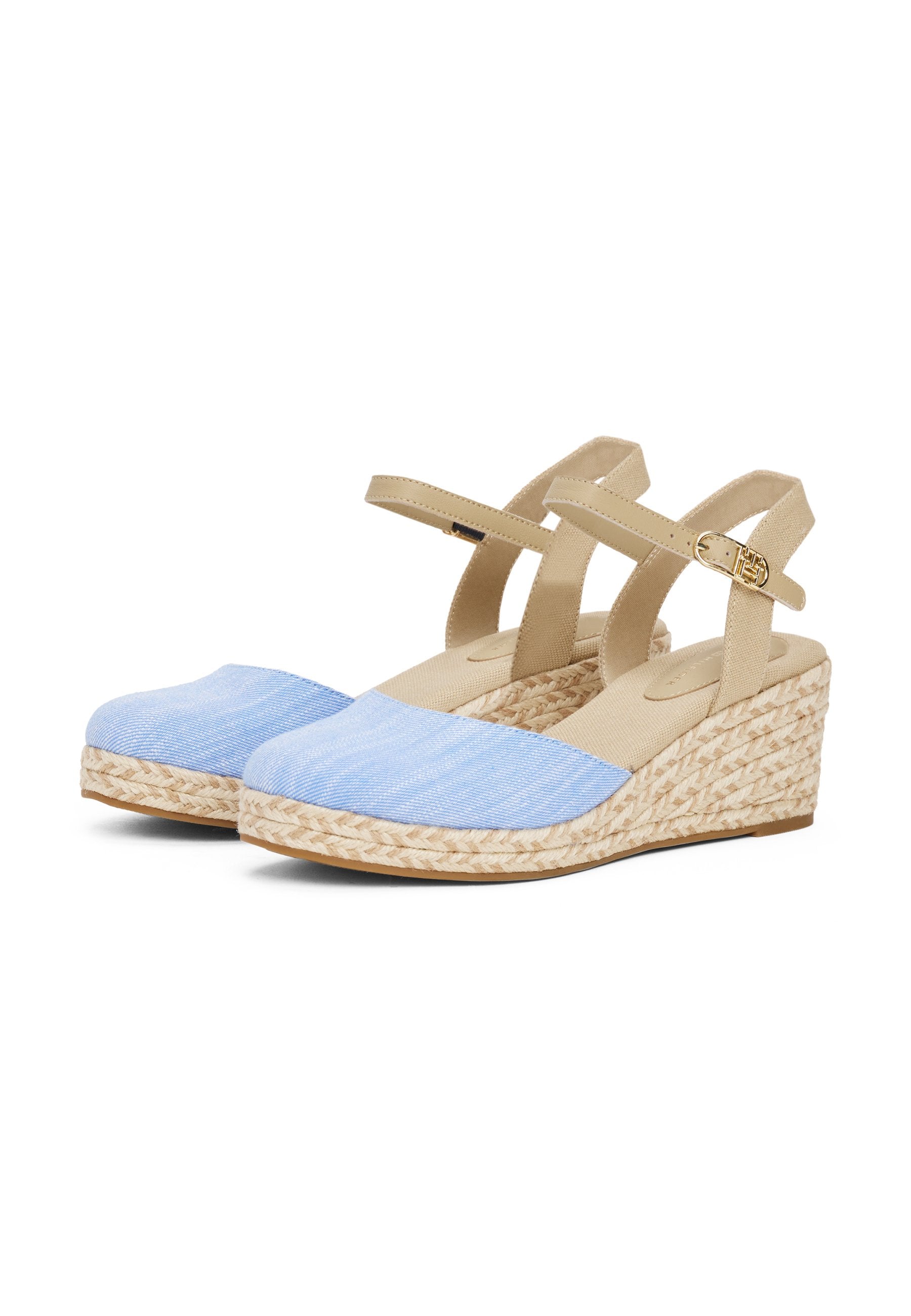 CHAMBRAY Media 2