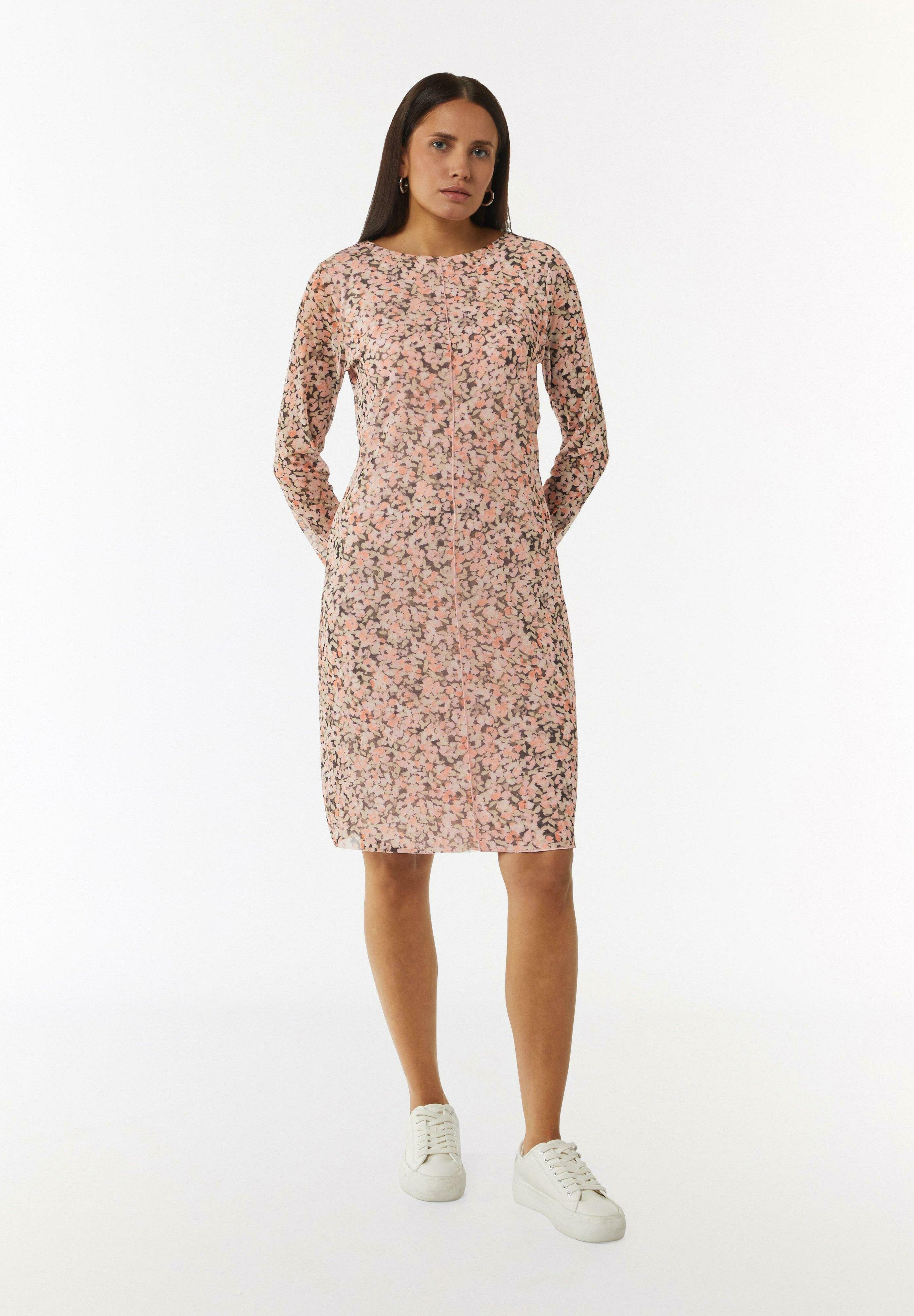 comma casual identity FLORALEM