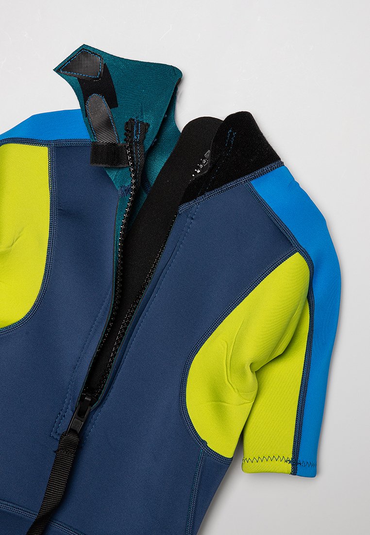 Hurley ADVANTAGE